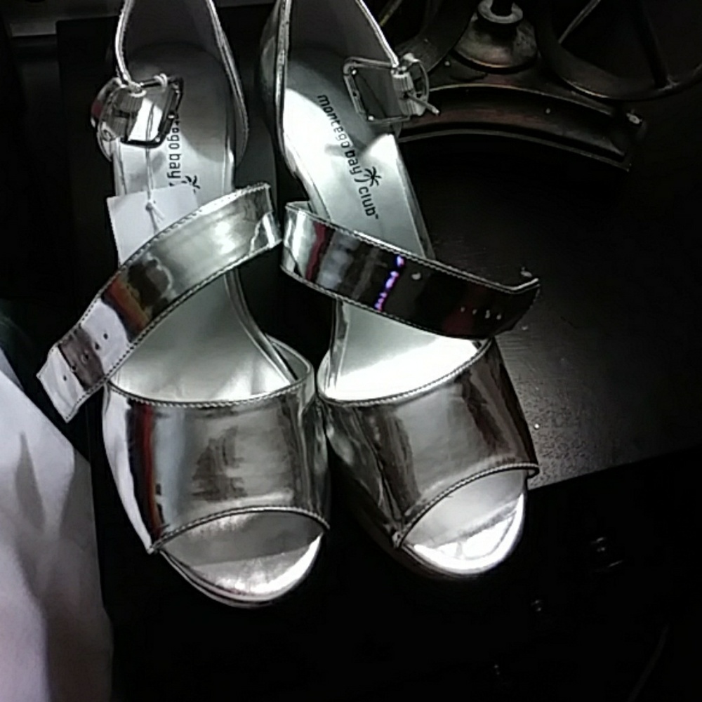 Sliver wedge heels